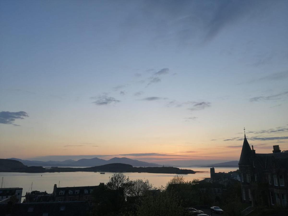 Central Oban Studio With Stunning View Kültér fotó
